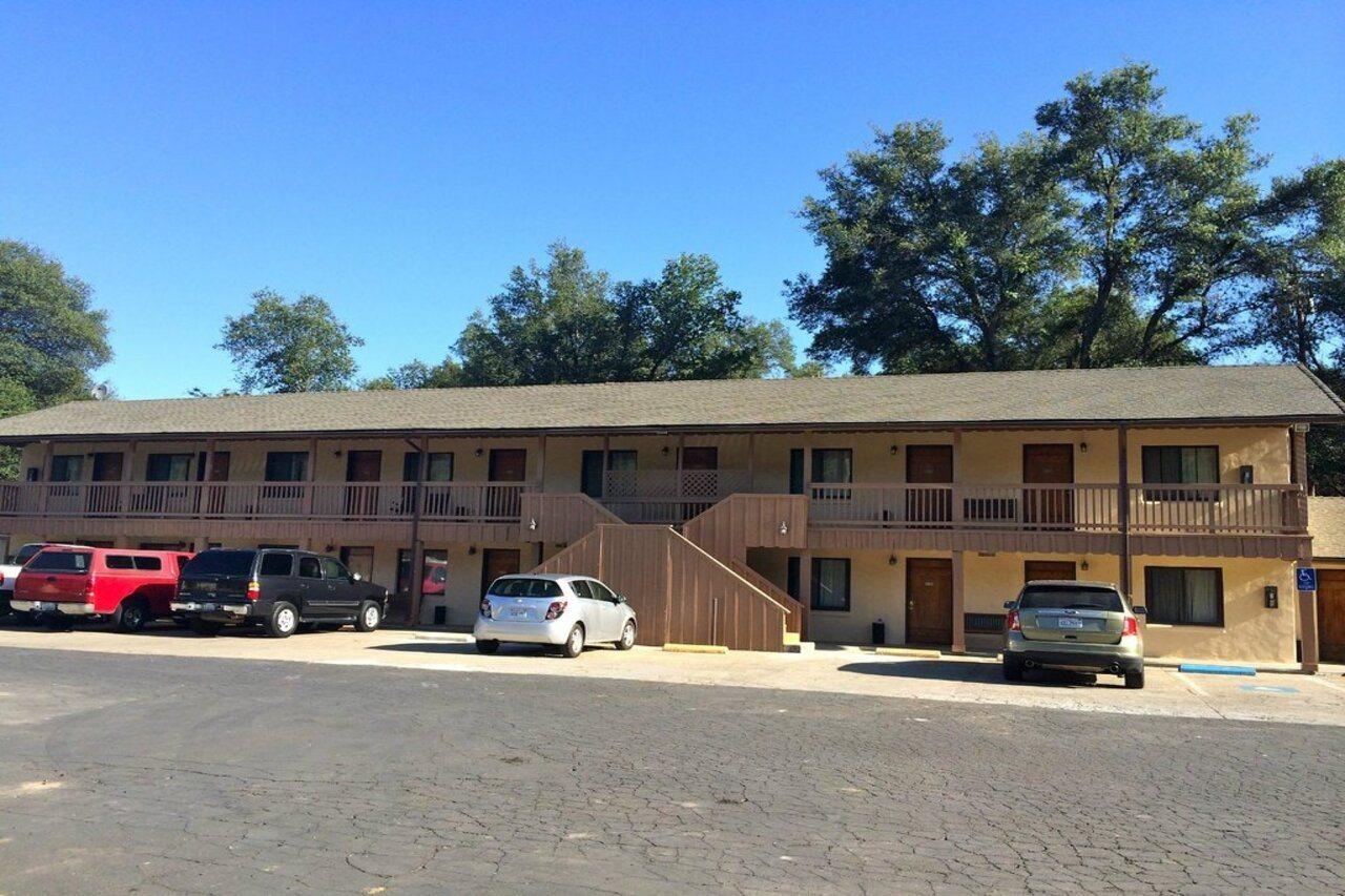 Miners Motel Jamestown Exterior photo