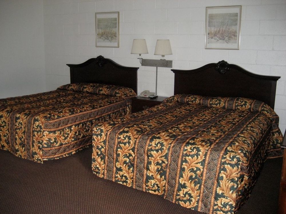 Miners Motel Jamestown Room photo